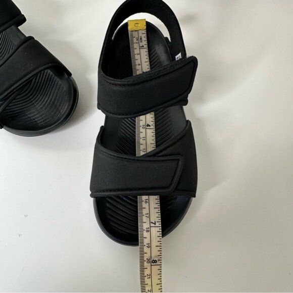 NWT Adidas kids Altaswim open toe sandals in Black size 11K - Picture 16 of 16